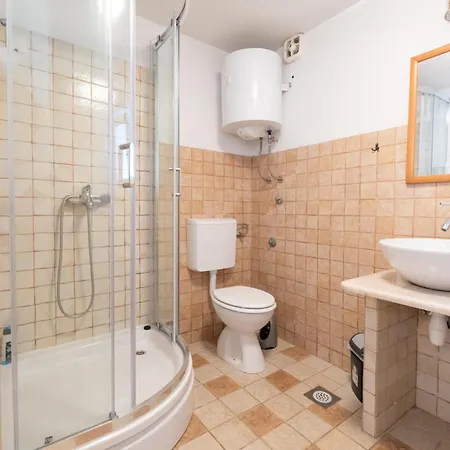 아파트 With Swimming Pool - Hvar - 22986